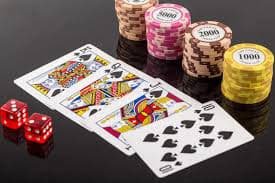 Giao diện tổng quan sảnh game 7cn trên điện thoại với nhiều thể loại trò chơi